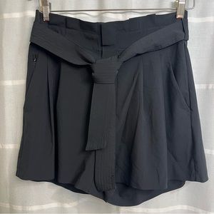 Athleta Skyline Short II
